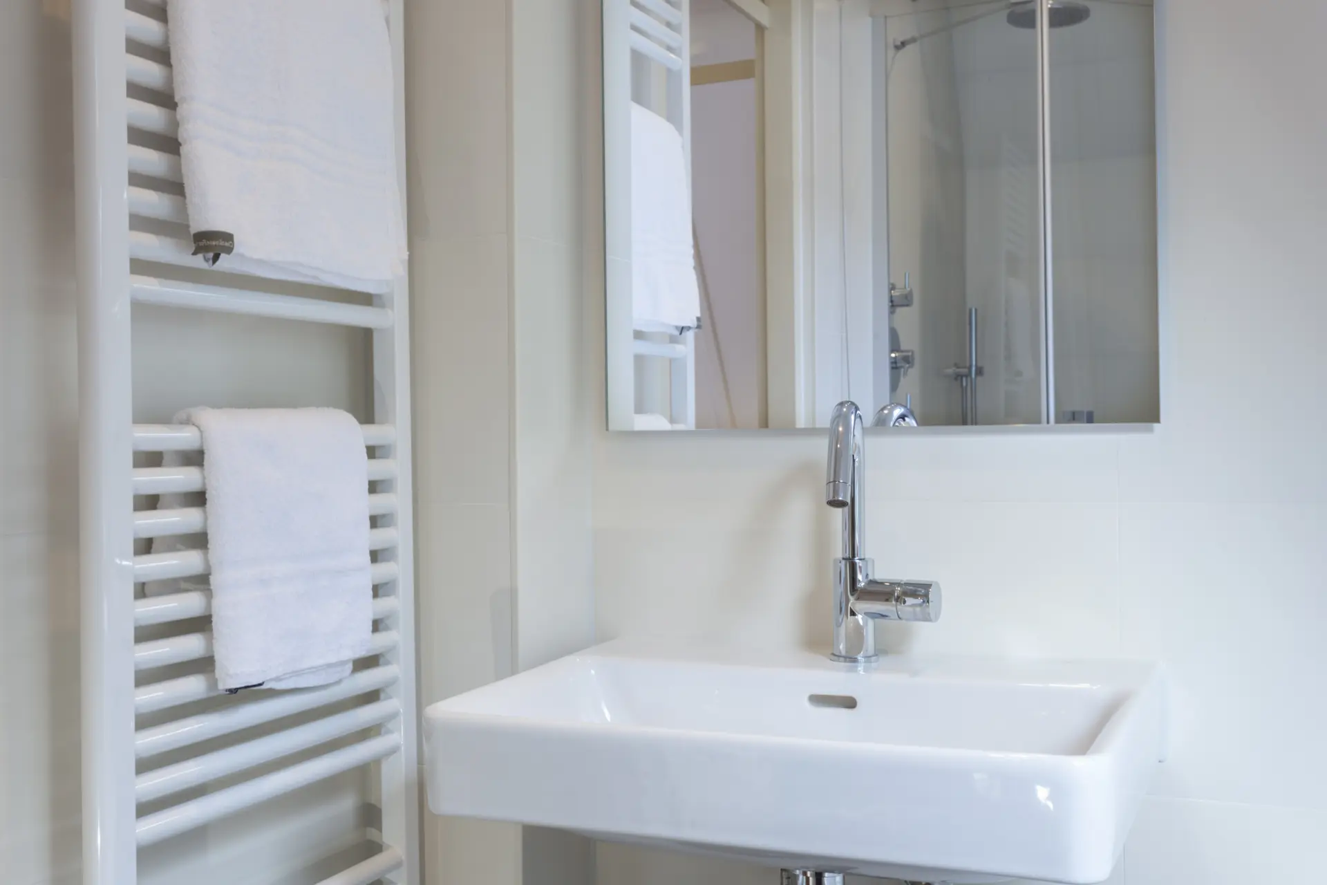 wasbak in badkamer