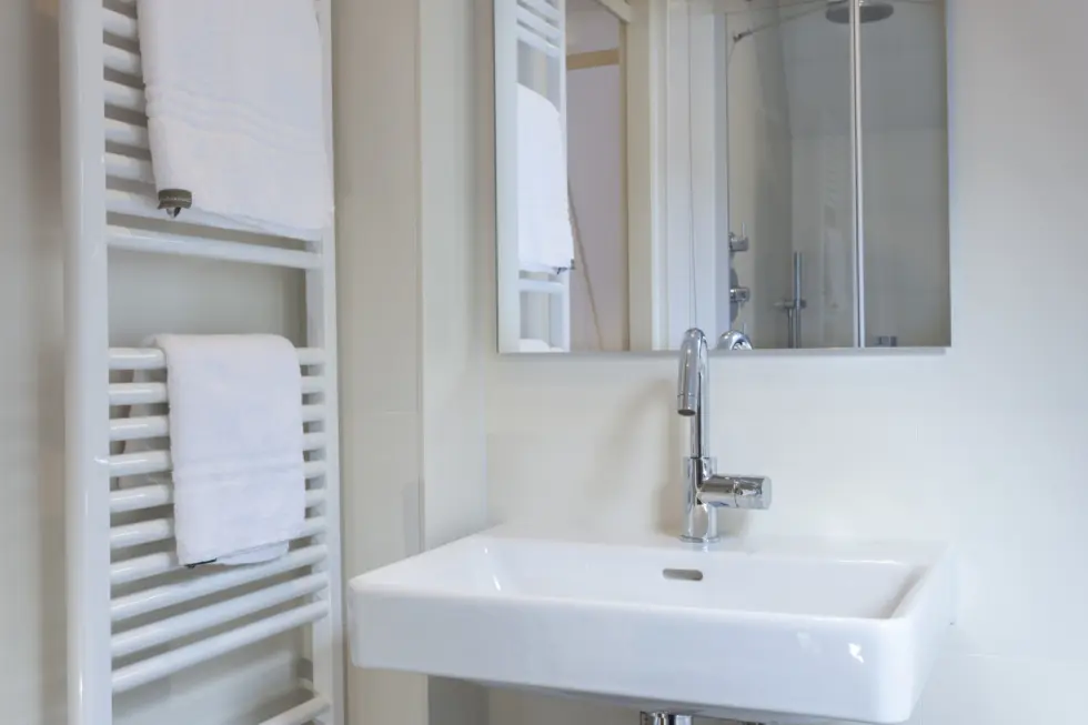 wasbak in badkamer