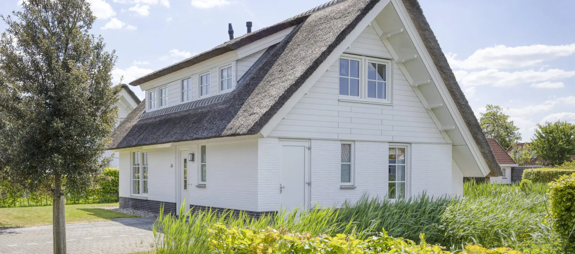Tapuit 220 voorzijde
