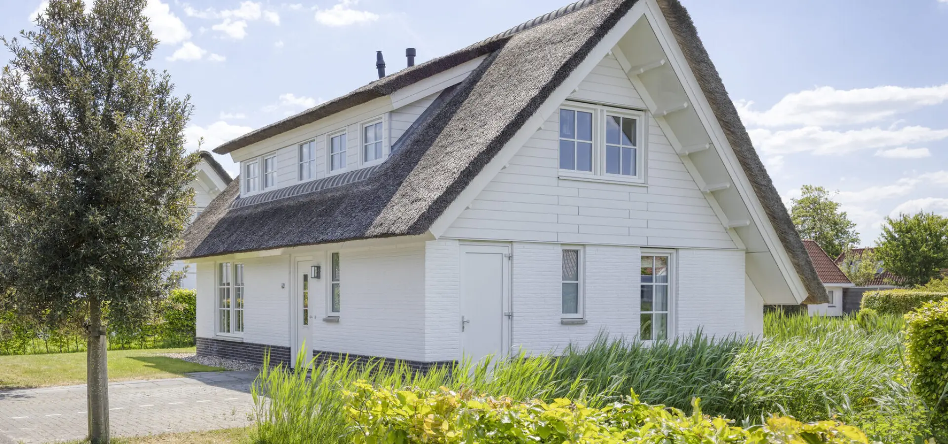 Tapuit 220 voorzijde