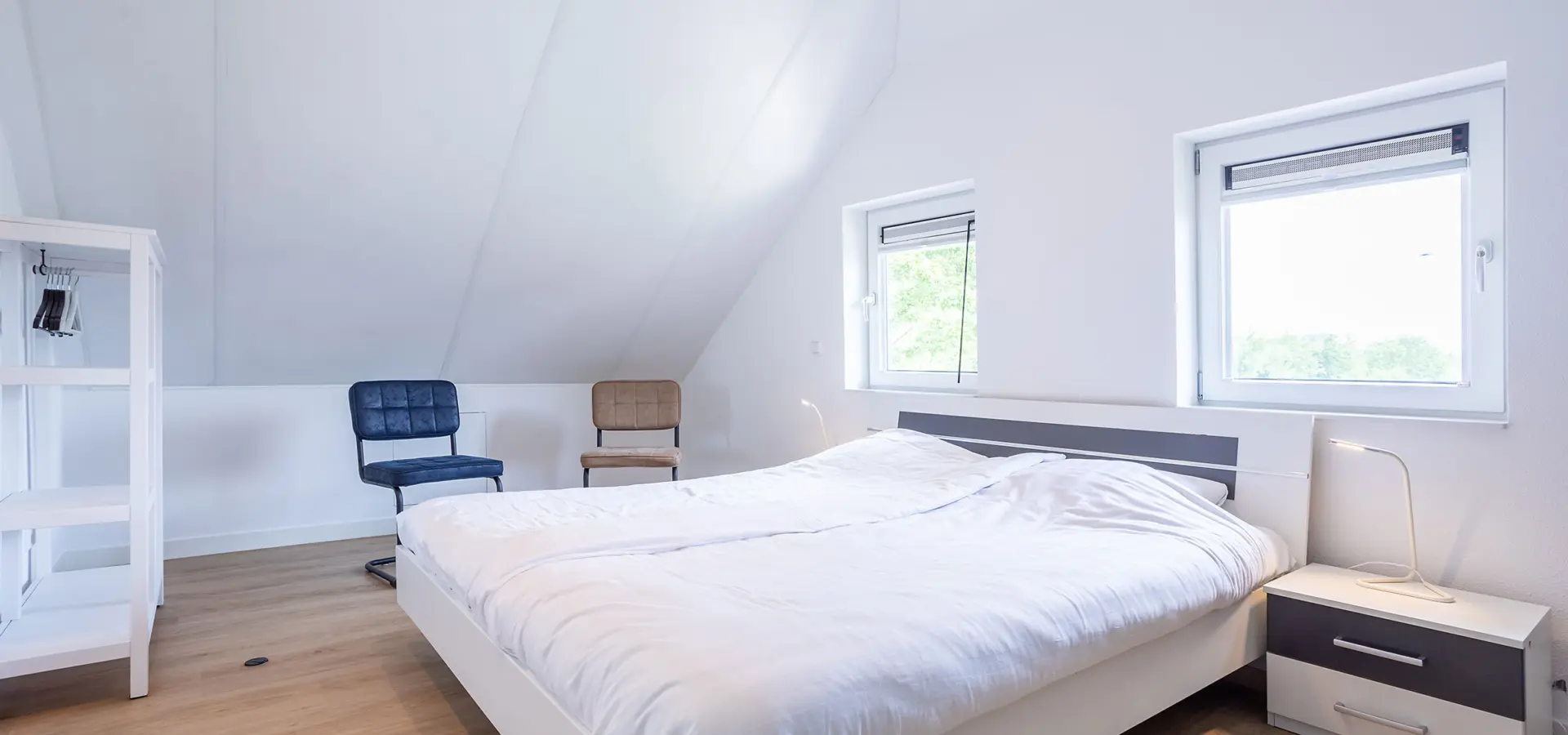 twee persoons slaapkamer boven