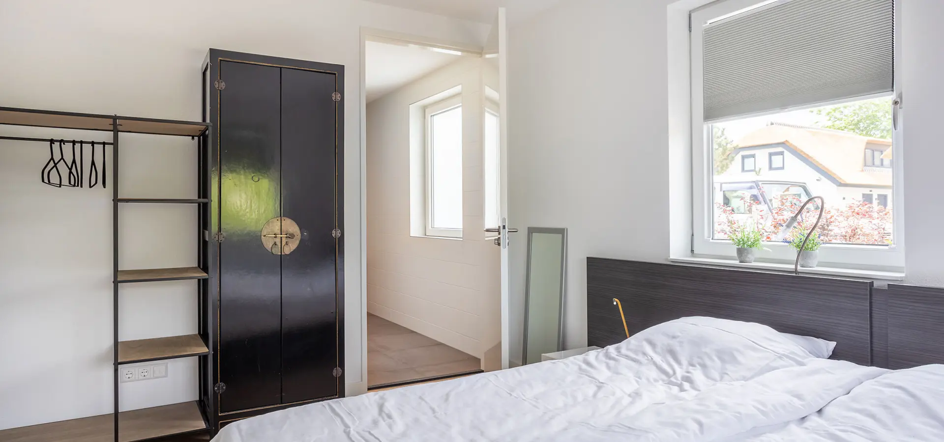 masterbedroom met badkamer ensuite